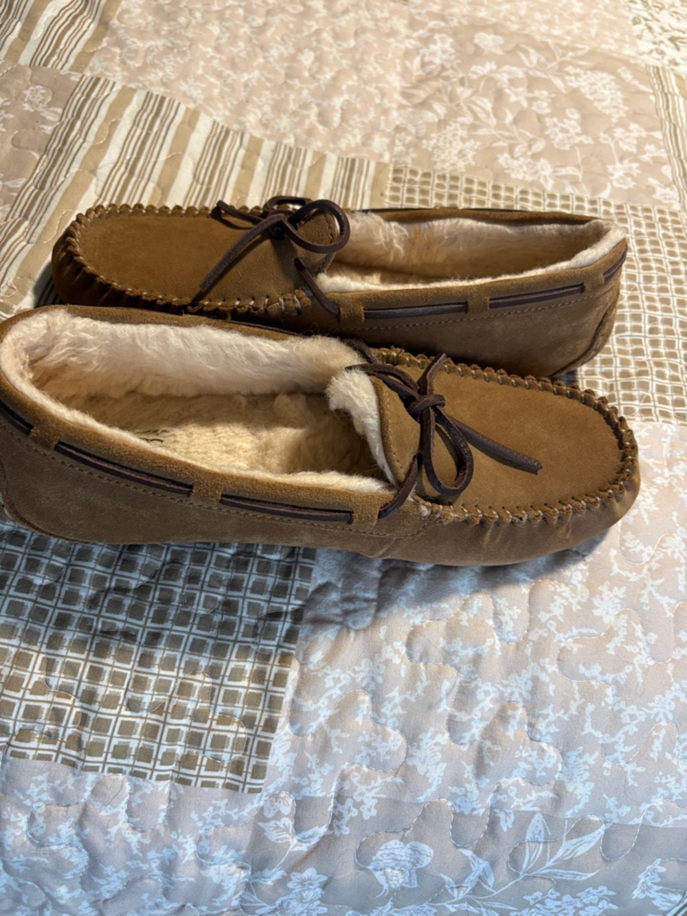 UGG Women's Dakota  Suede Shearling-Lined Moccasin Slippers